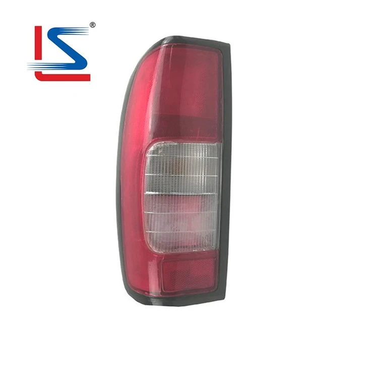 NISSAN Navara 2001 taillight